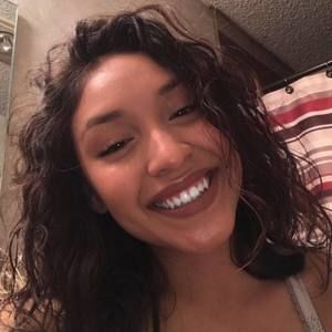 Meet your Posher, Viviana